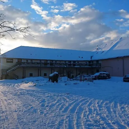 بيت ضيافة Bison Ranch 3*